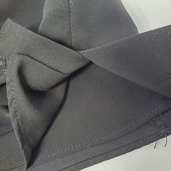 SLEEVELESS BLACK BLOUSE by PIXLEY- WOMENS SIZE LARGE - Picture 9 of 11